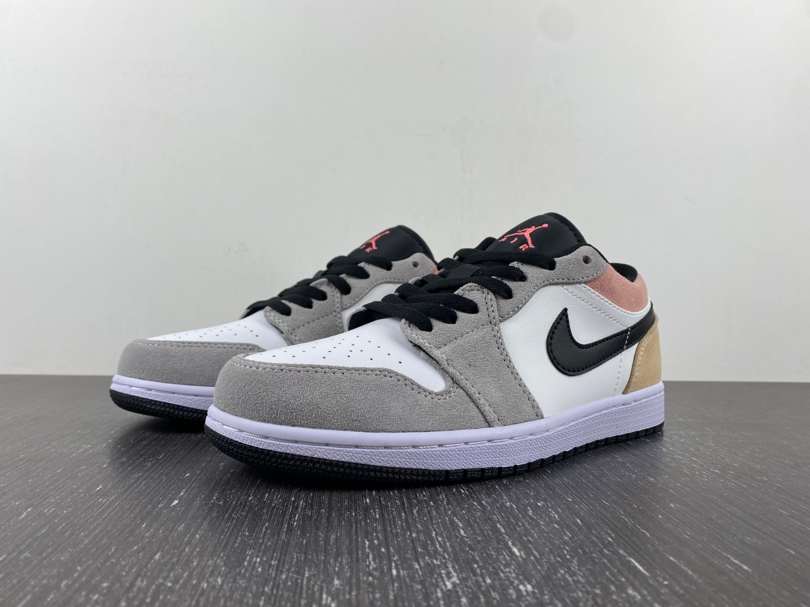 air jordan 1 low "flight club" dx4334-008