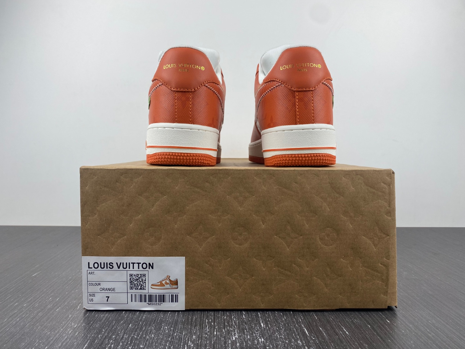 lwe sneaker