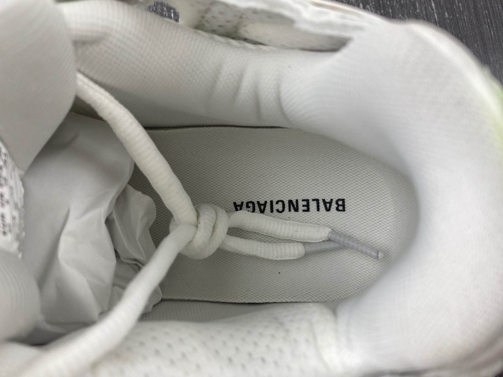 Ba*len*cia*ga runner sneaker