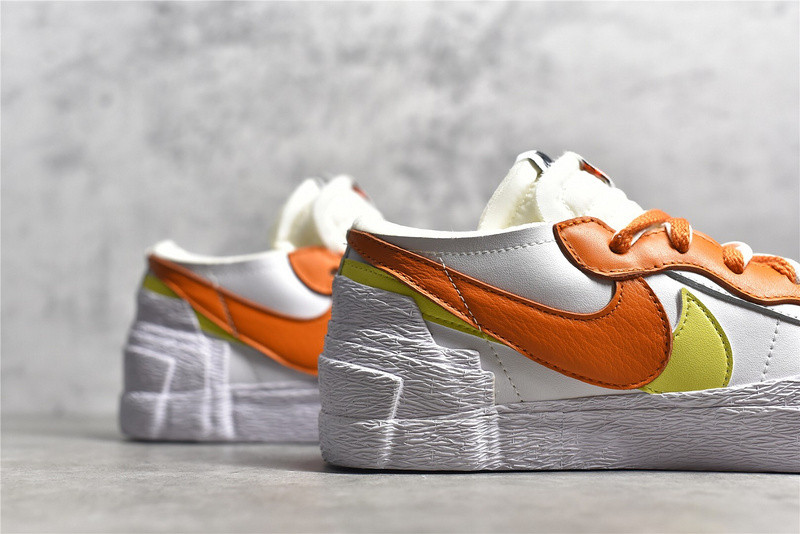 nike blazer low sacai white magma orange - dd1877-100