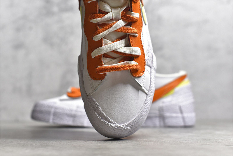 nike blazer low sacai white magma orange - dd1877-100