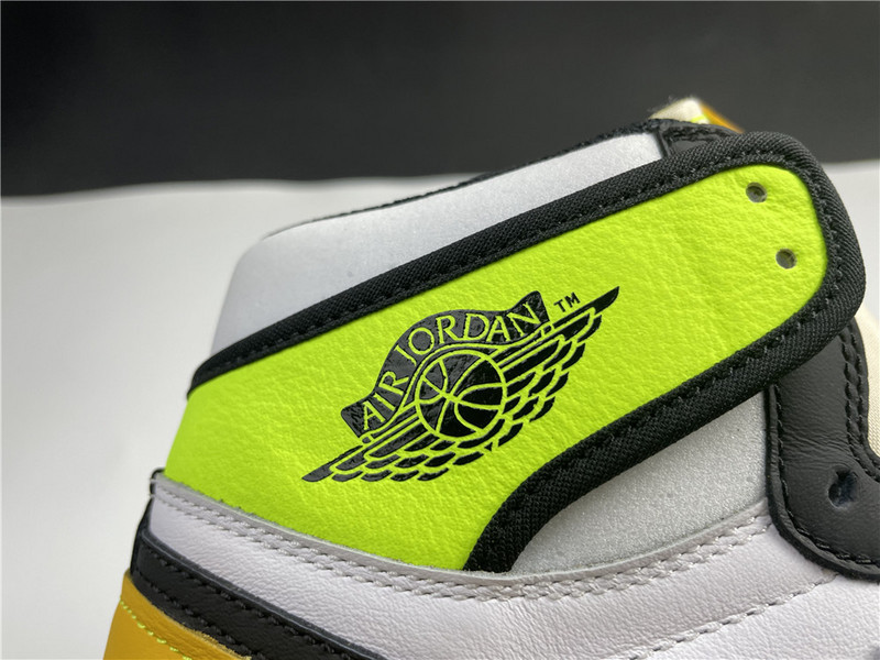 air jordan 1 high og “university gold” 555088-118