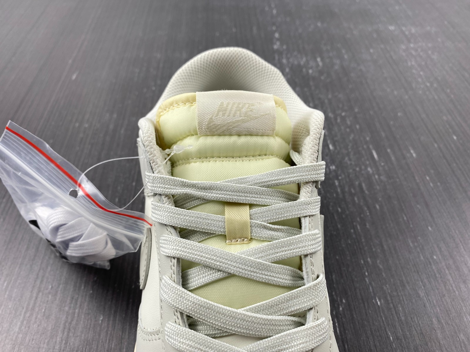 nike dunk low sail light bone (w) - dd1503-107