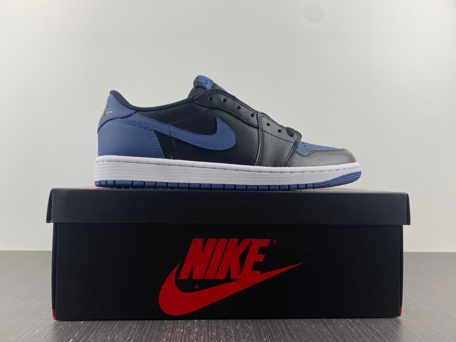 jordan 1 retro low og mystic navy - cz0790-041