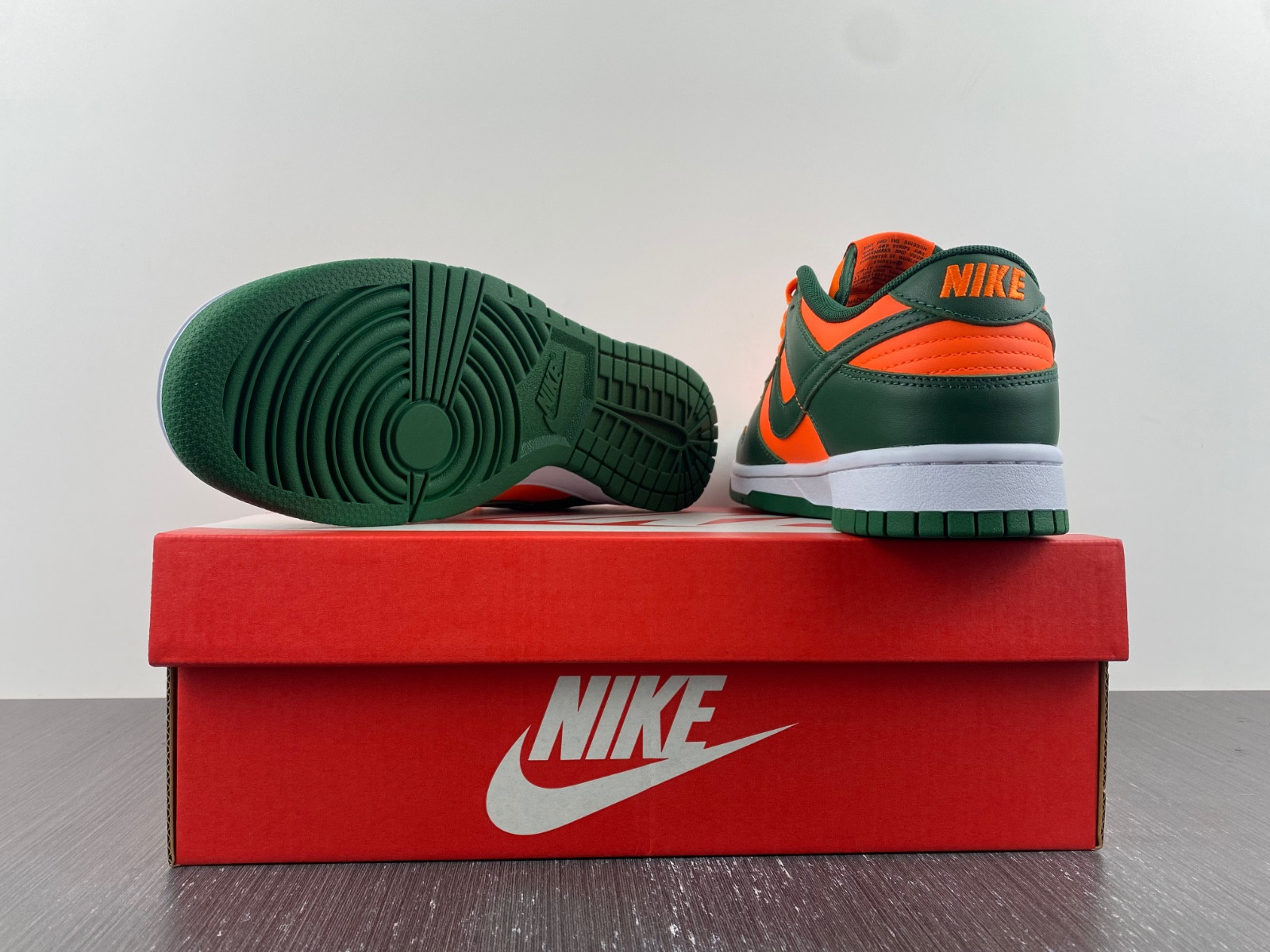 nike dunk low retro miami hurricanes - dd1391-300