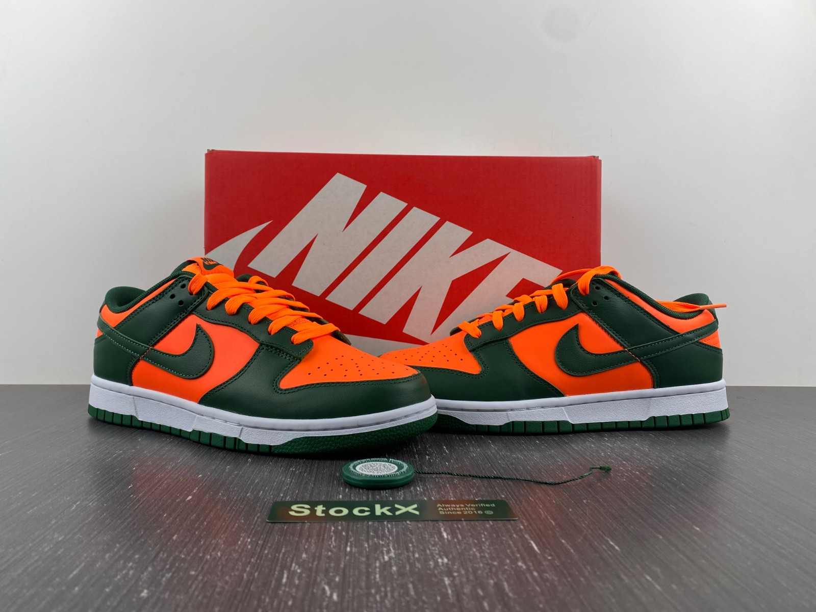 nike dunk low retro miami hurricanes - dd1391-300