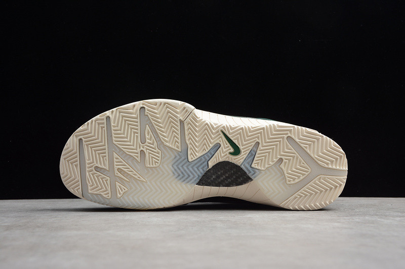 nike kobe 4 protro undefeated milwaukee bucks cq3869-301