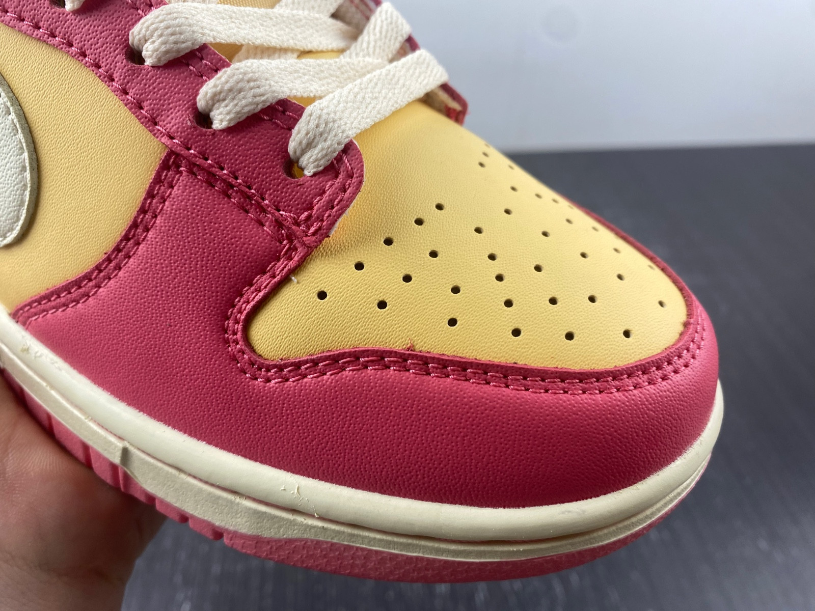 nike dunk low strawberry peach cream (gs) - dh9765-200