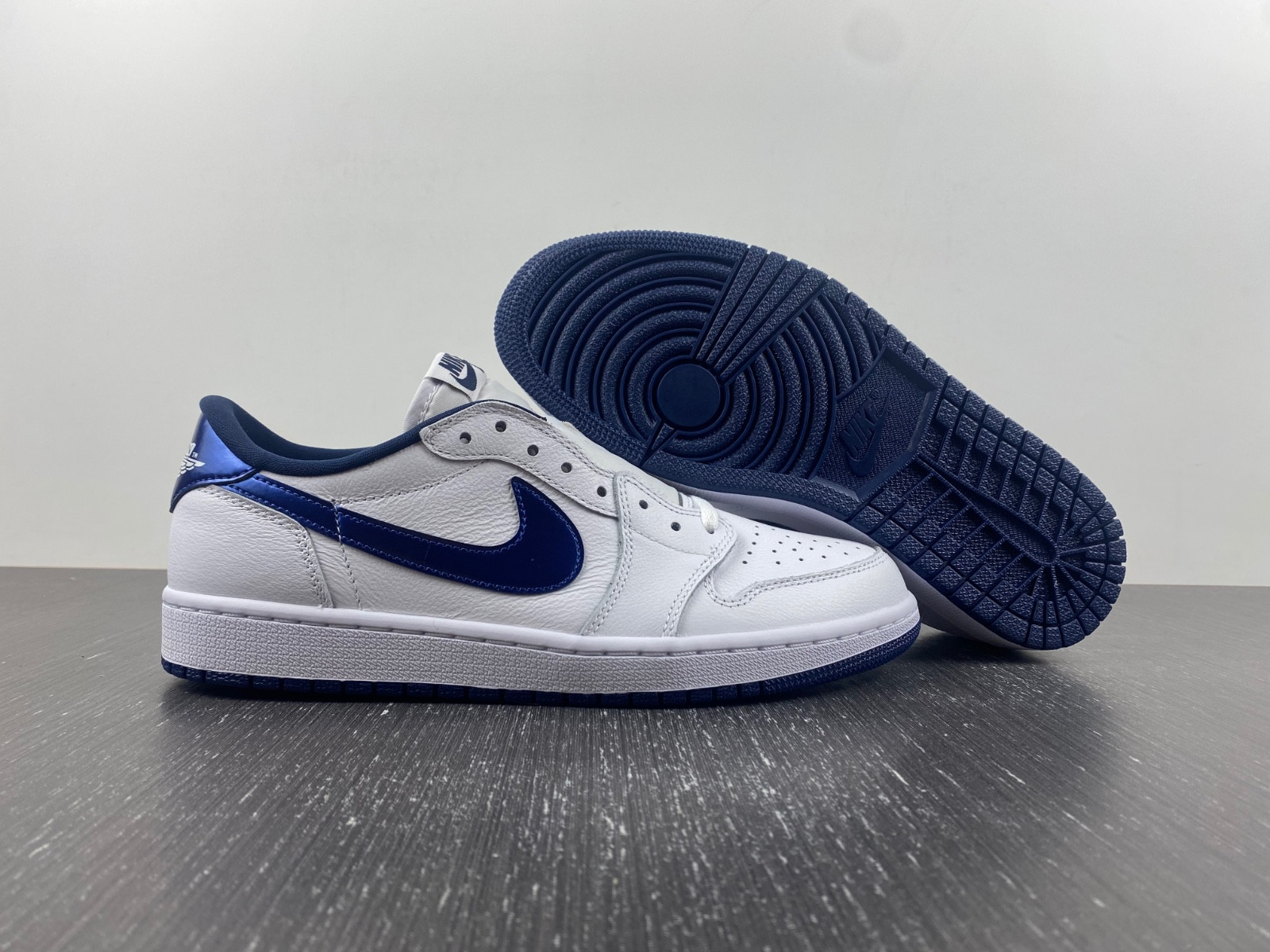 jordan 1 retro low metallic blue - 705329-106