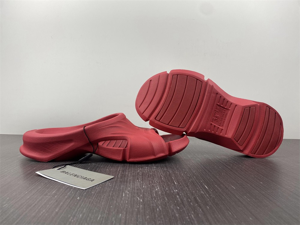 Ba*len*cia*ga mold slide sandal red