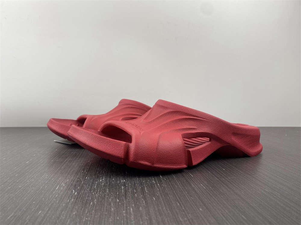 Ba*len*cia*ga mold slide sandal red