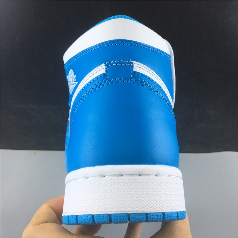 air jordan 1 retro unc 555088-117