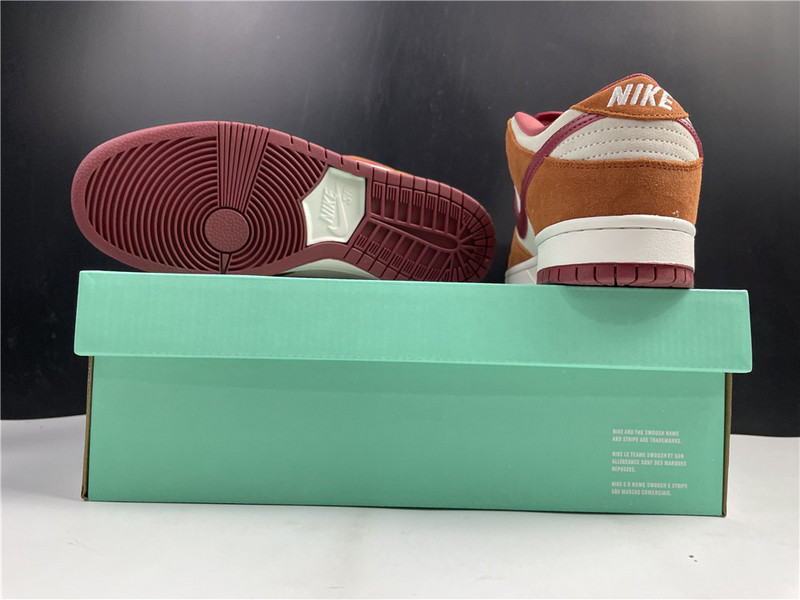 nike sb dunk low pro dark russet cedar - bq6817-202