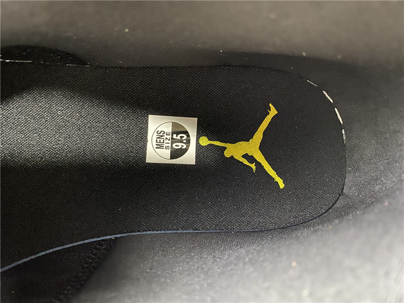 jordan 1 mid oakland - 852542-101