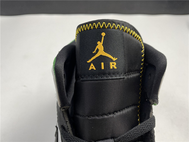 jordan 1 mid oakland - 852542-101
