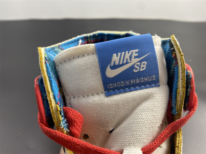 nike dunk sb high pro ishod wair x magnus walker dh7683-100
