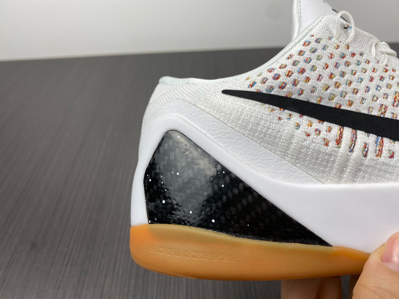 nike kobe 9 elite preM1vm low htm milan white multi 698595-109