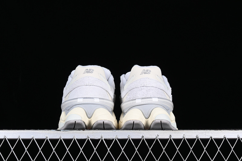 new Ba1an*e 9060 quartz grey - u9060hsa