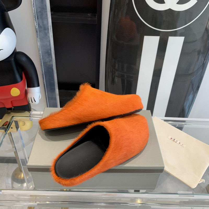 Ma*n1 orange fussbett sabot loafers