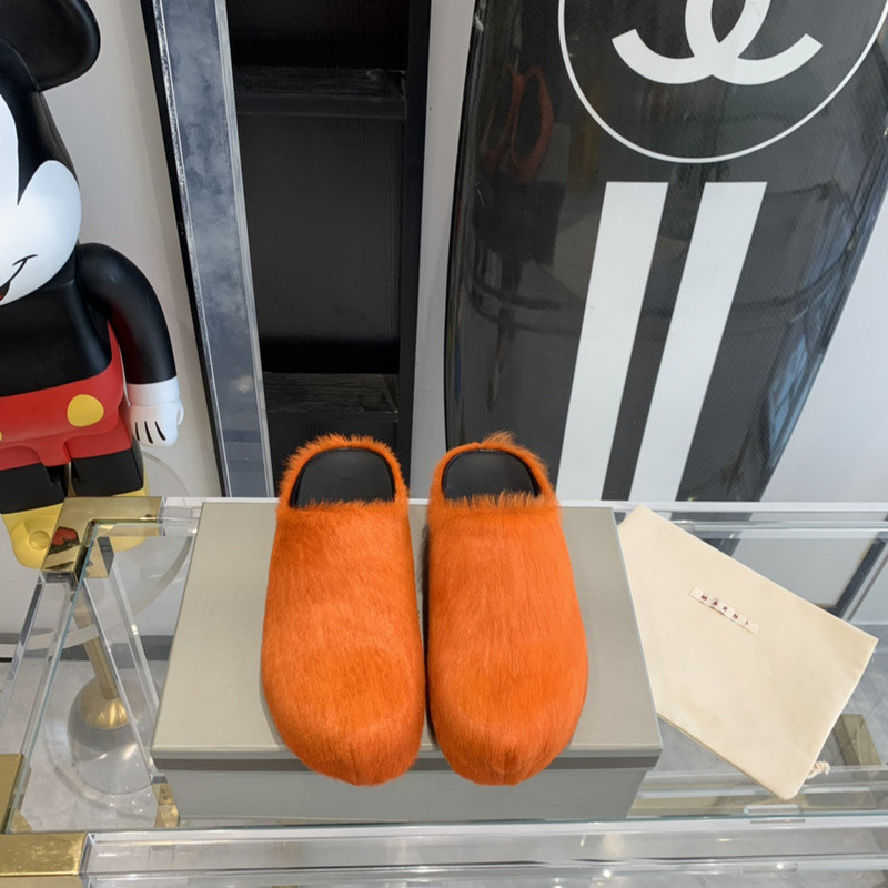 Ma*n1 orange fussbett sabot loafers