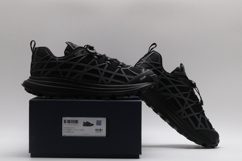 D*or b31 runner sneaker