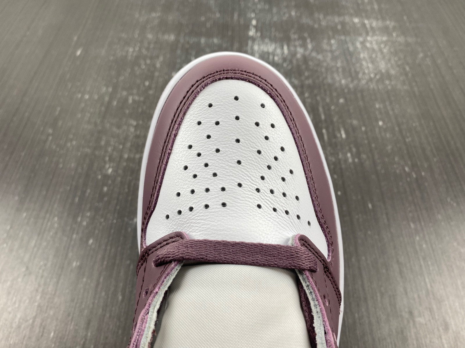 air jordan 1 high og mauve dz5485-105