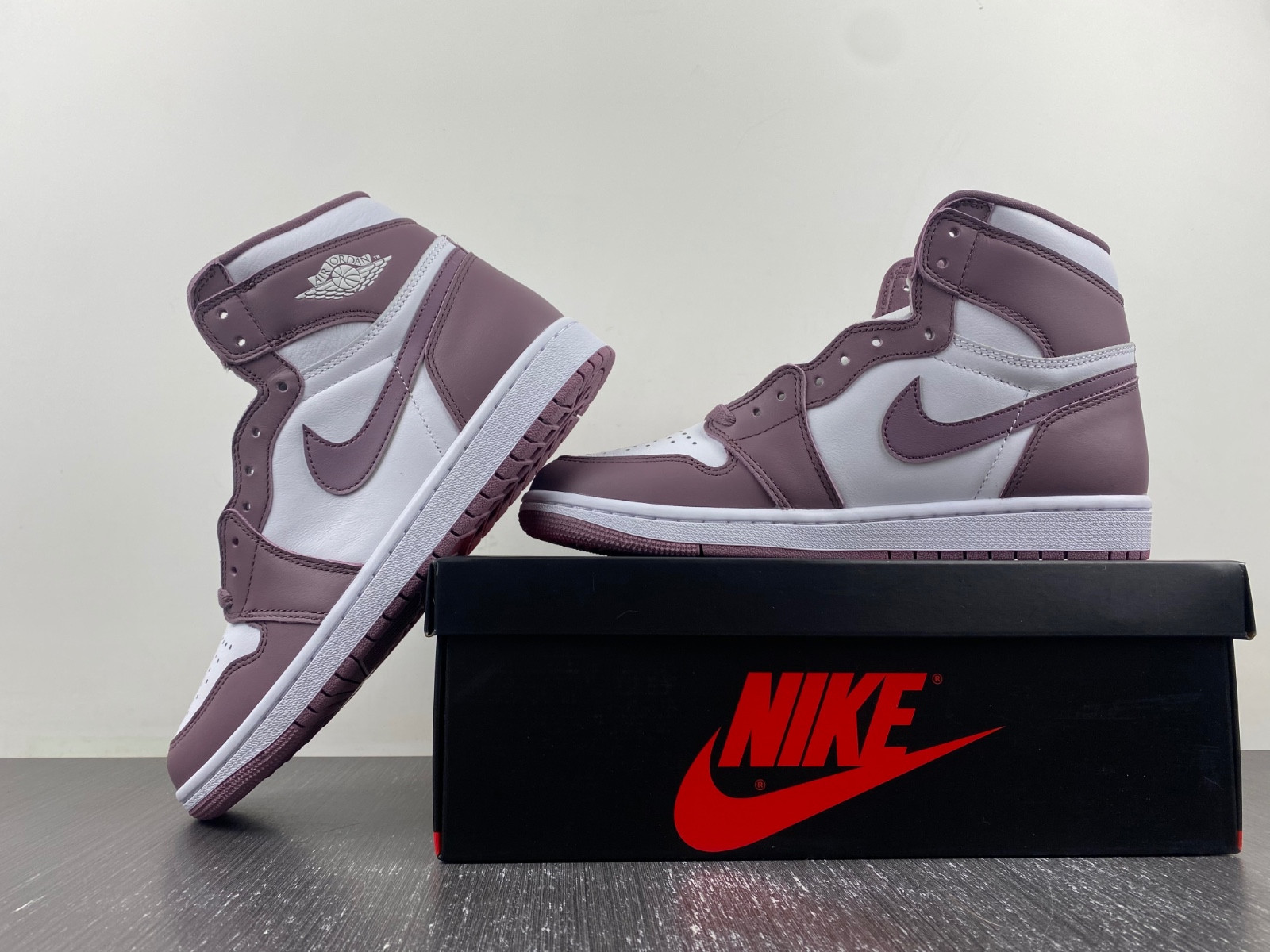 air jordan 1 high og mauve dz5485-105