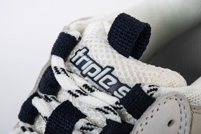 Ba*len*cia*ga triple s trainers white navy