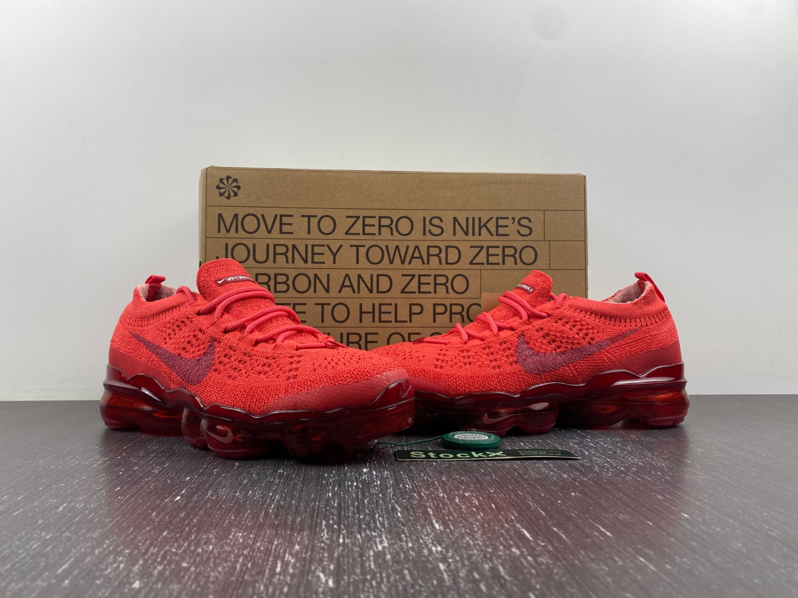 nike air vapormax 2023 flyknit triple red men