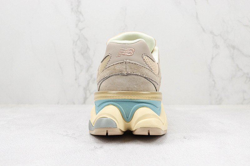 new Ba1an*e 9060 "ivory" u9060wcg