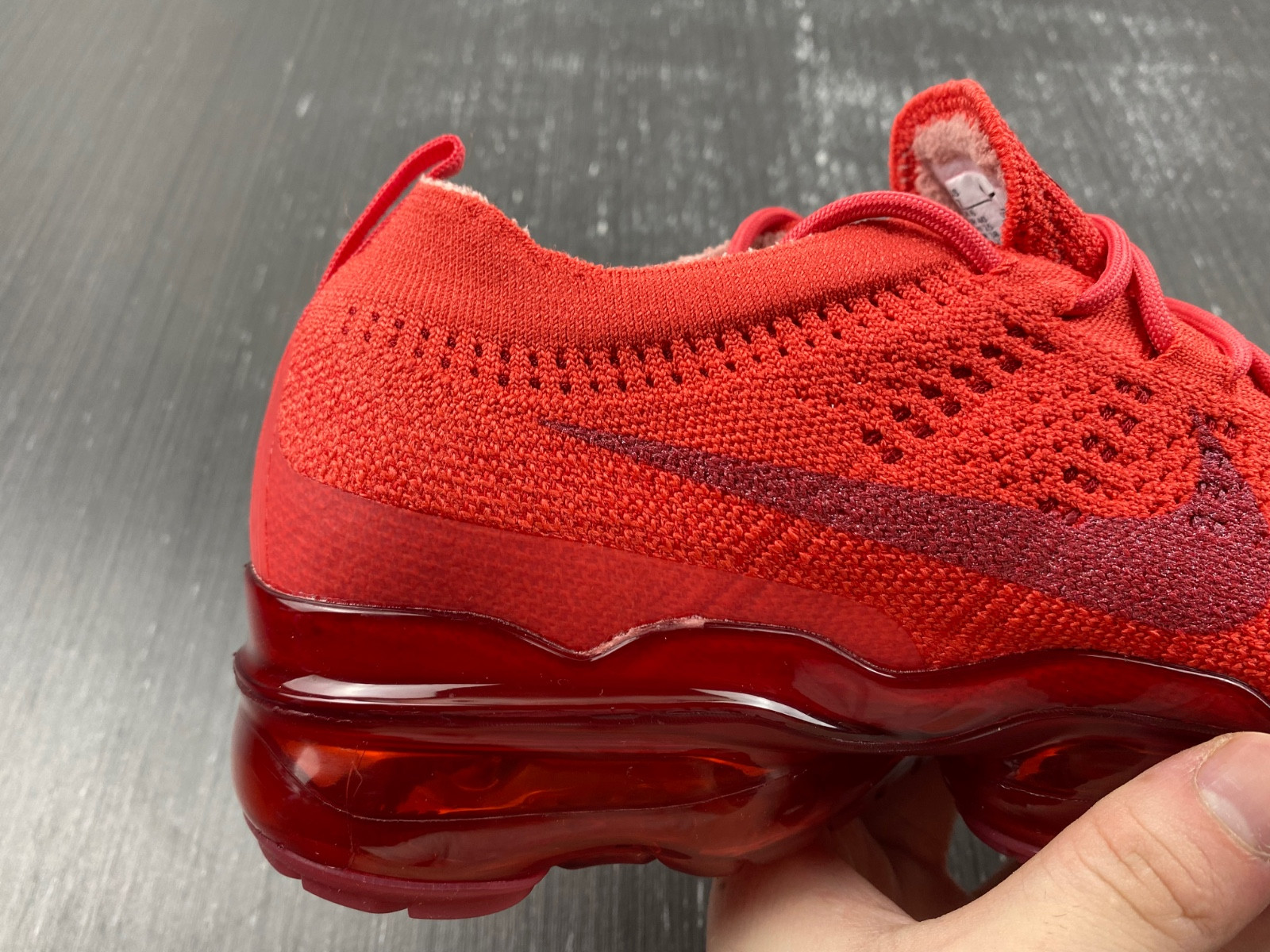 nike air vapormax 2023 flyknit triple red men