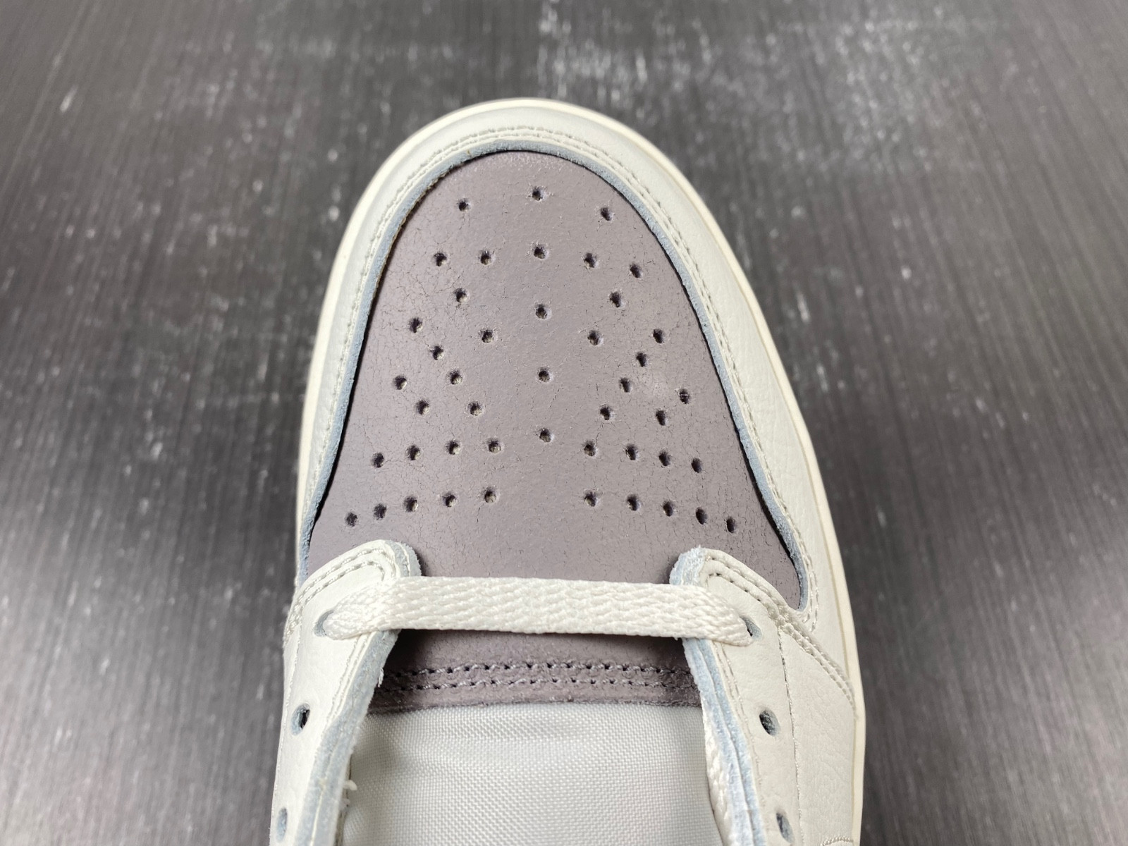 air jordan 1 low og atmosphere grey cz0790-101