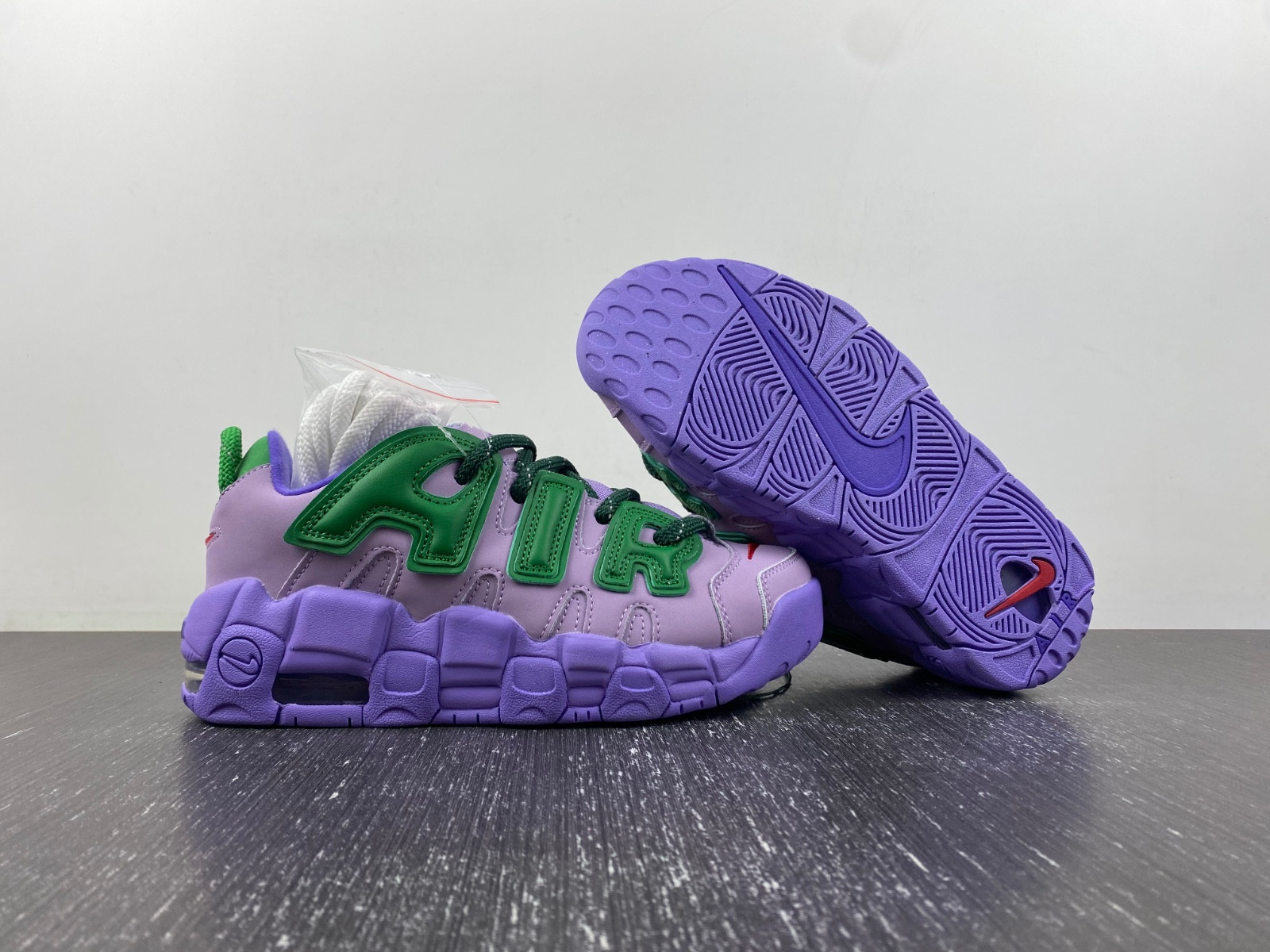 ambush x nike air more uptempo low "lilac" fb1299-500