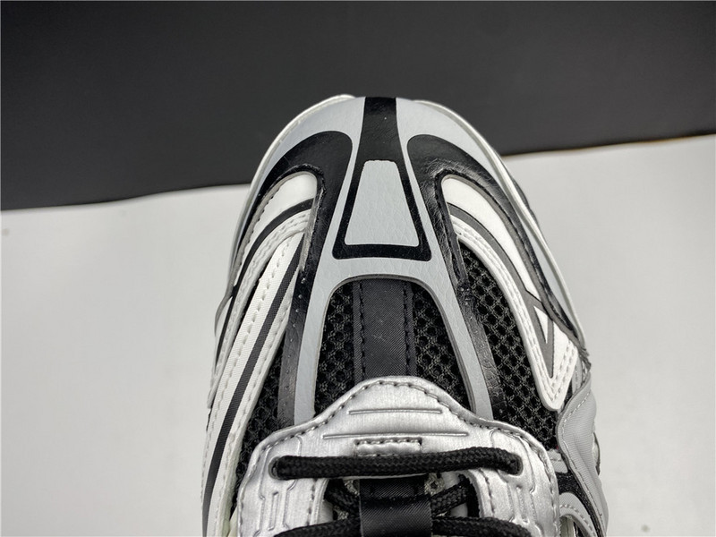 Ba*len*cia*ga track 6.0