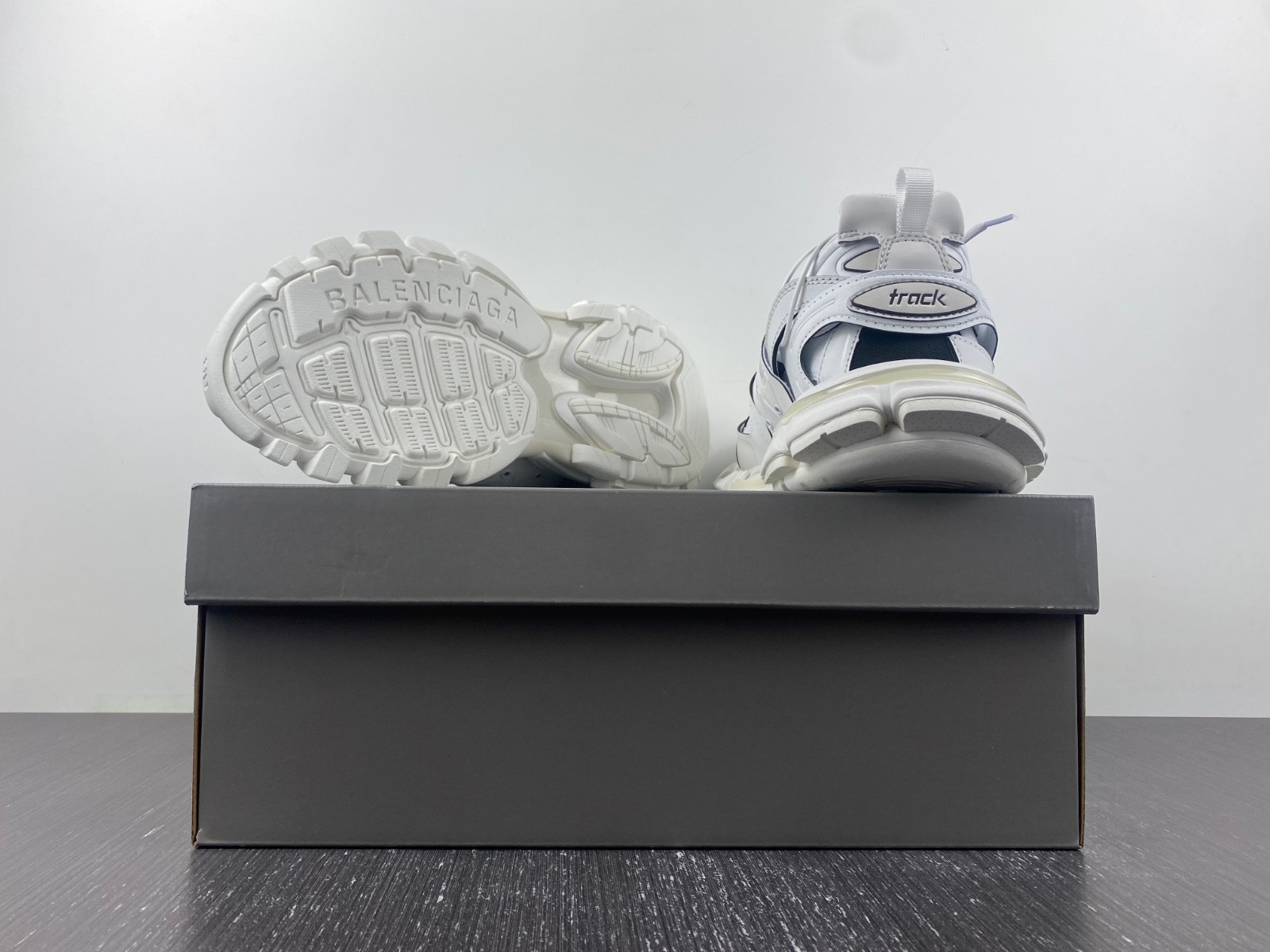 Ba*len*cia*ga 3.0 track trainer