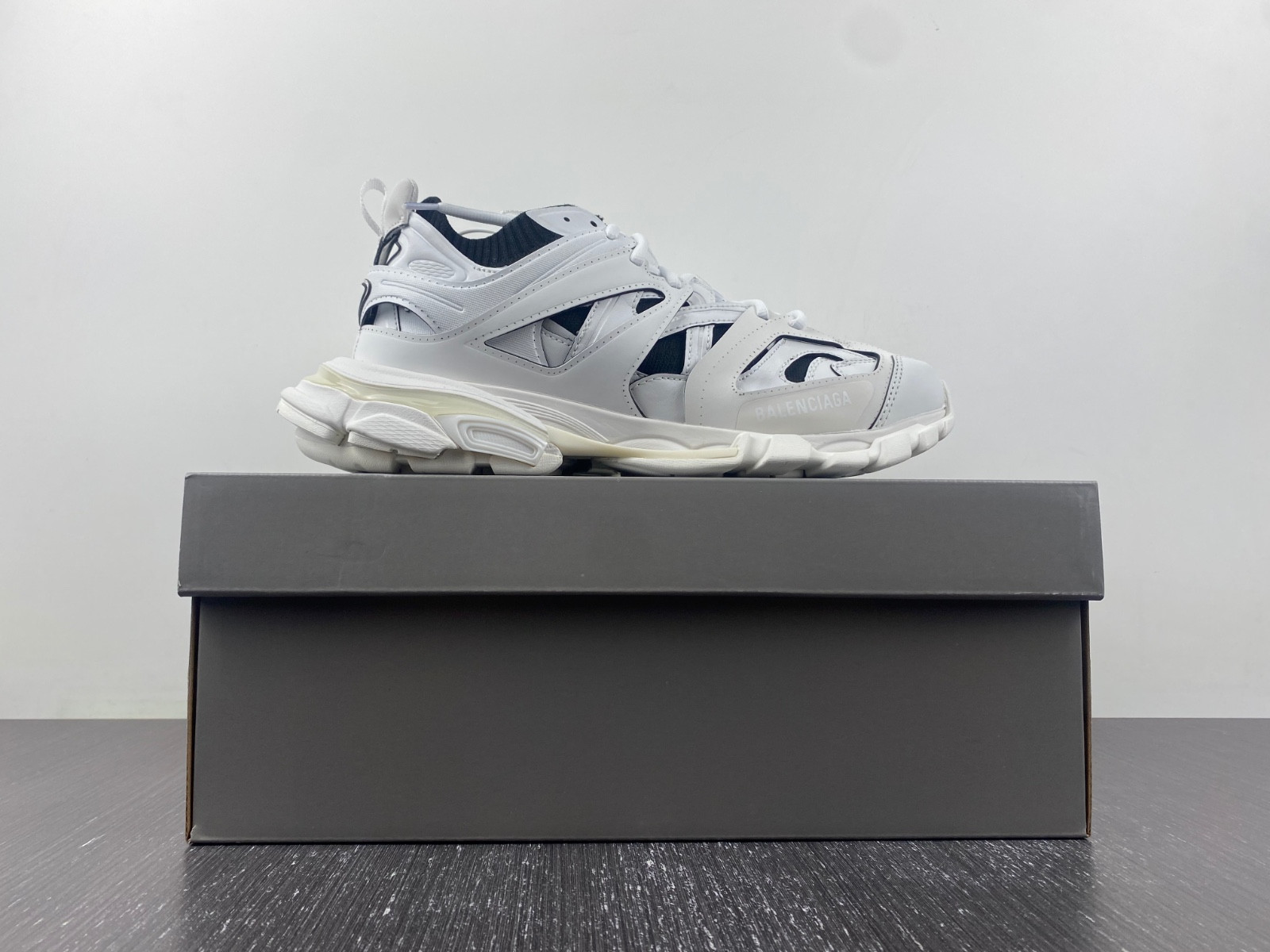 Ba*len*cia*ga 3.0 track trainer