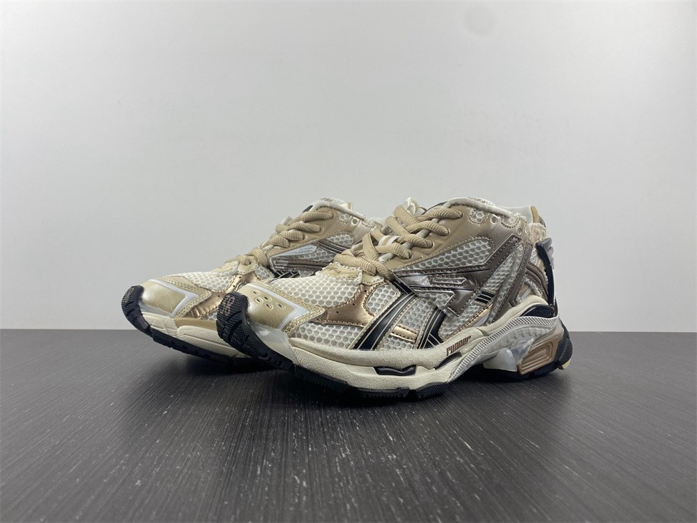 Ba*len*cia*ga runner sneaker