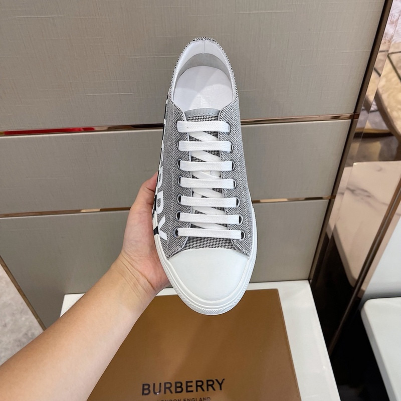 bubery sneakers