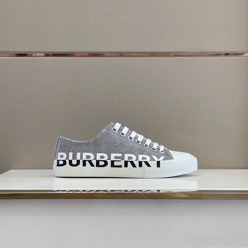 bubery sneakers
