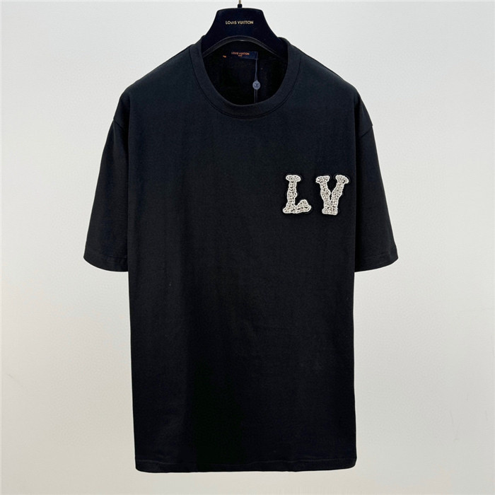 lwe t shirt