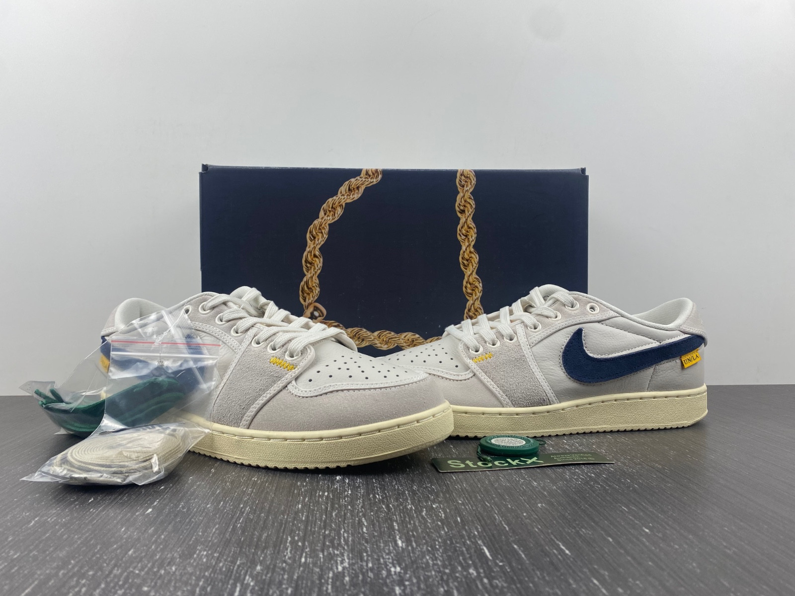 jordan 1 retro ajko low sp union sail leather dz4864-100