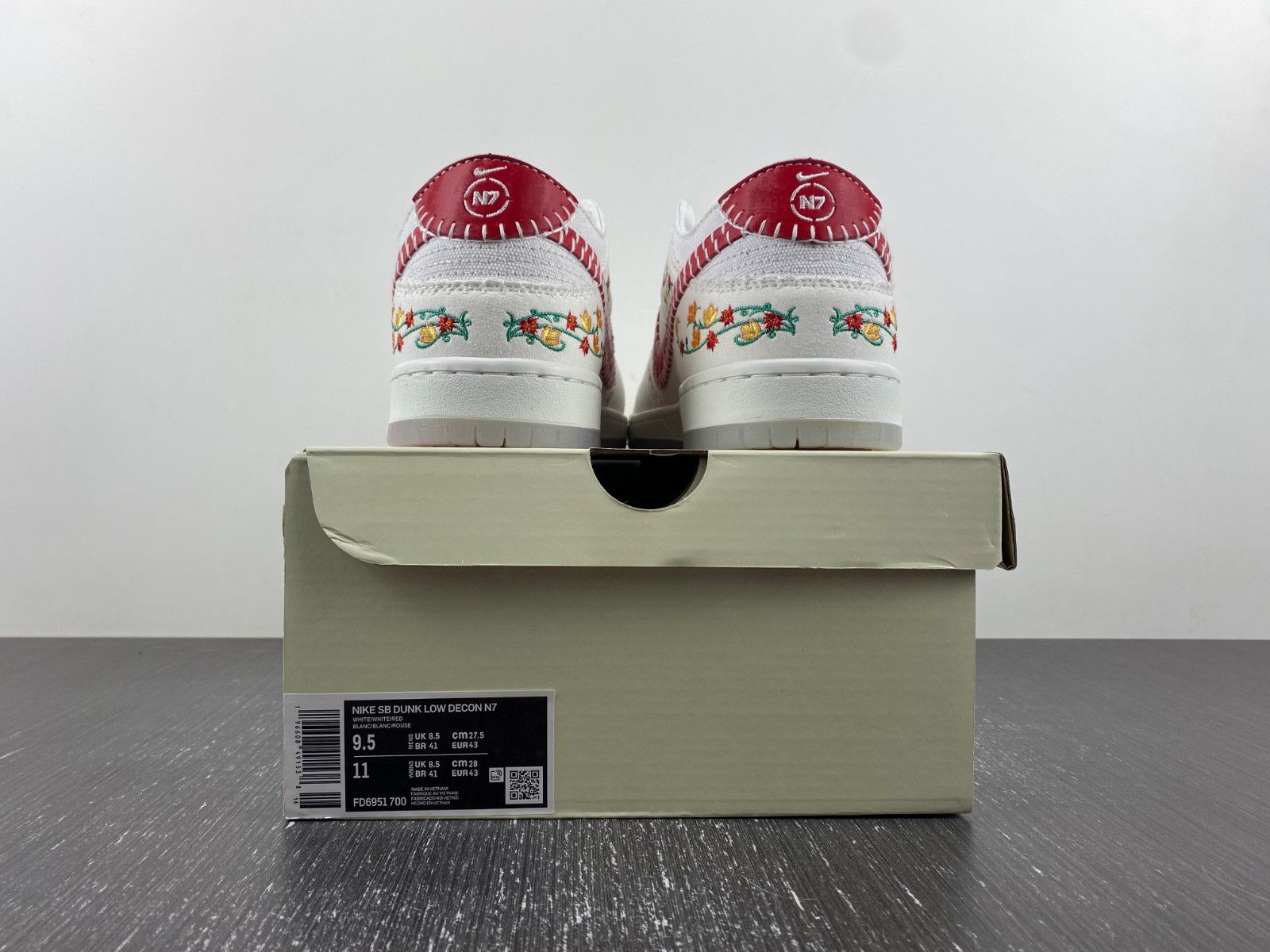 nike sb dunk low decon n7 white red fd6951-700