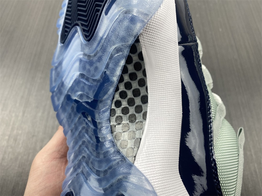 jordan 11 retro low georgetown - 528895-007