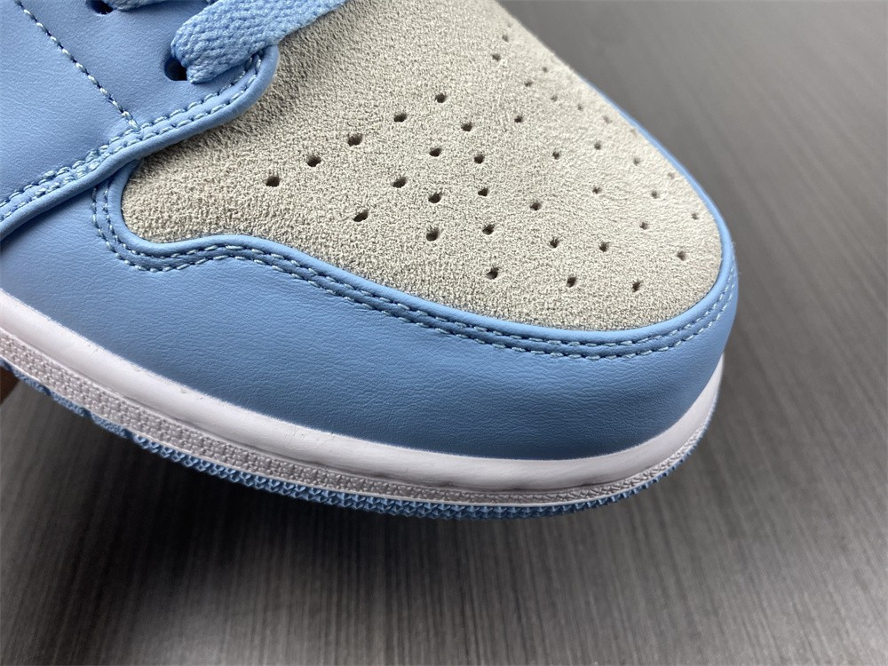air jordan 1 low university blue wmns dc0774-050