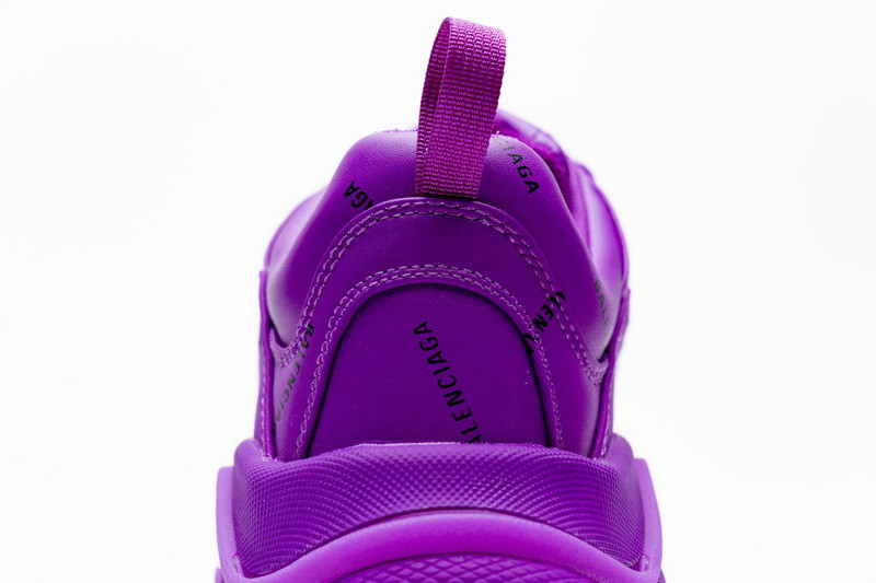 Ba*len*cia*ga triple s purple