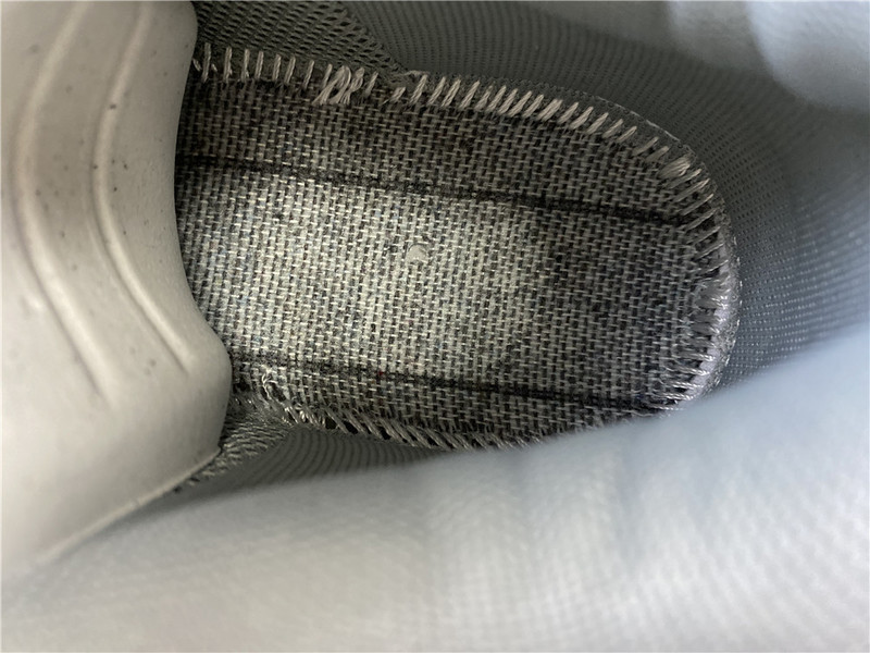 Ba*len*cia*ga triple s