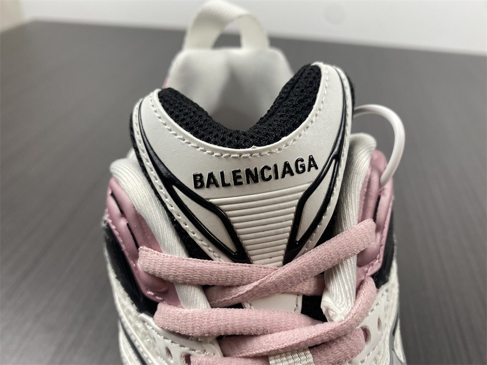 Ba*len*cia*ga x-pander 6.0 white and pink