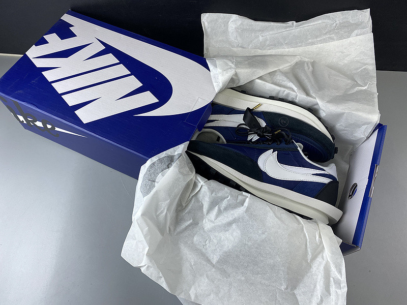 nike sacai x ldv waffle bv0073-401