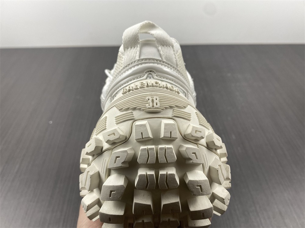 Ba*len*cia*ga defender sneaker