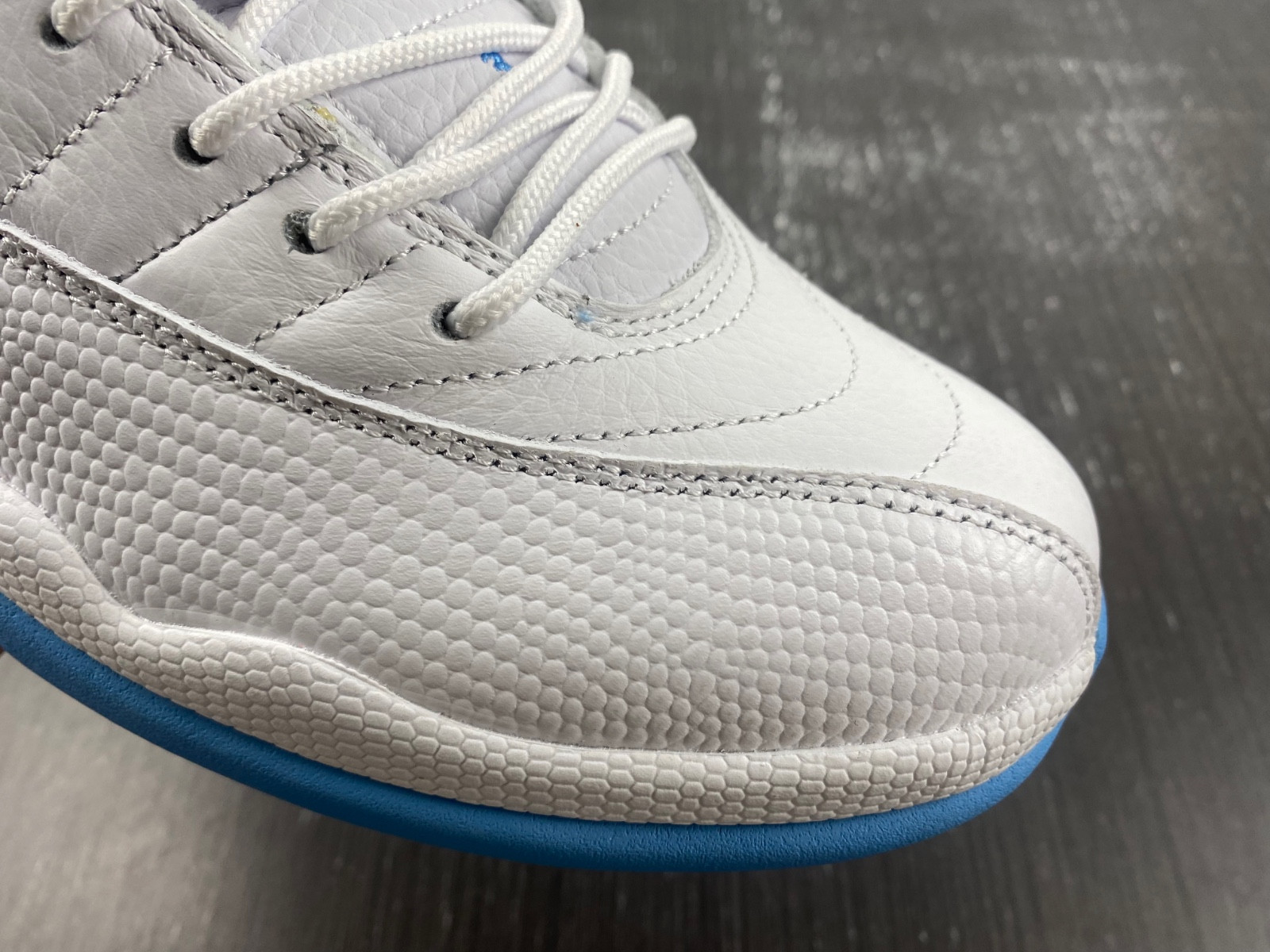 air jordan 12 retro women’s 